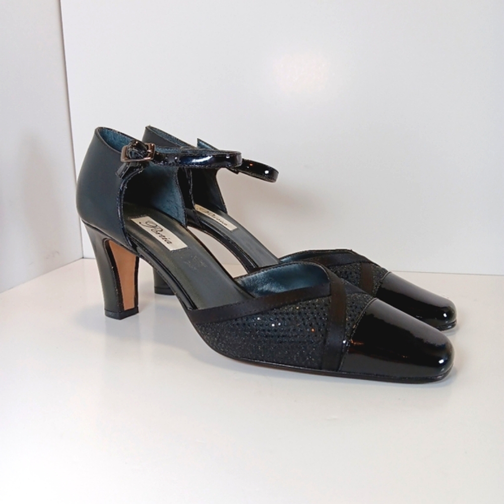 Portia Women's Black Leather Ankle Strap Heels Sequin Accents Size 7.5